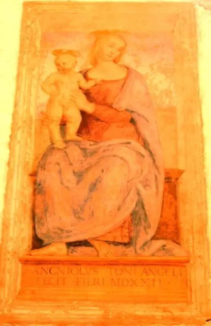 Perugino's Madonna con Bambino in Fontignano, Umbria